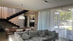 იყიდება 7 ოთახიანი სახლი - თბილისი