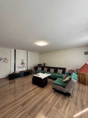 იყიდება 4 ოთახიანი ბინა - თბილისი