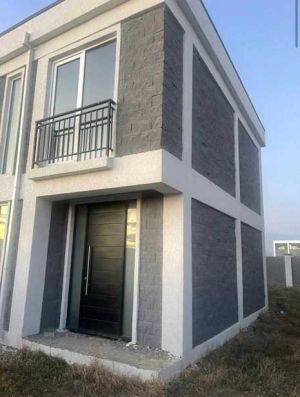 იყიდება 5 ოთახიანი სახლი - თბილისი