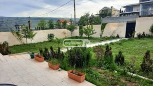 იყიდება 7 ოთახიანი სახლი - თბილისი