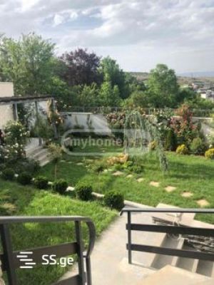 ქირავდება 10 ოთახიანი სახლი - თბილისი