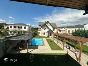 იყიდება 5 ოთახიანი სახლი - თბილისი