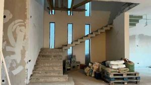 იყიდება 7 ოთახიანი სახლი - თბილისი