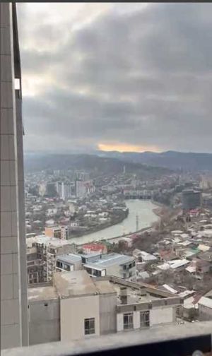 იყიდება 2 ოთახიანი ბინა - თბილისი