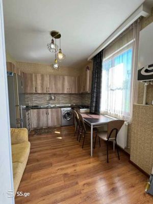 იყიდება 4 ოთახიანი სახლი - თბილისი