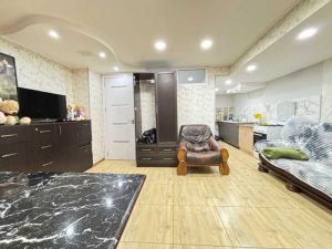 იყიდება 2 ოთახიანი ბინა - თბილისი