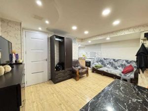 იყიდება 2 ოთახიანი ბინა - თბილისი