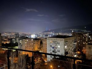 იყიდება 3 ოთახიანი ბინა - თბილისი