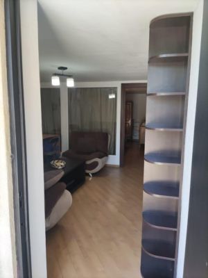 ქირავდება 2 ოთახიანი ბინა - თბილისი