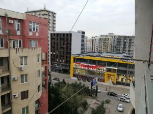 იყიდება 2 ოთახიანი ბინა - თბილისი