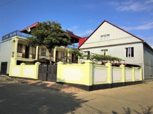 ქირავდება დღიურად 6 ოთახიანი სახლი - ქობულეთის რაიონი