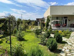 ქირავდება 4 ოთახიანი სახლი - მცხეთის რაიონი