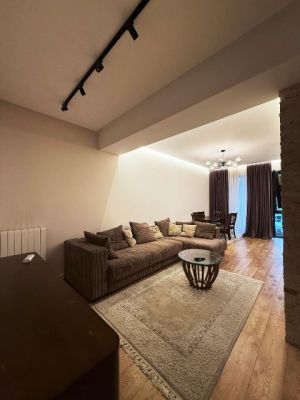 ქირავდება 3 ოთახიანი ბინა - თბილისი