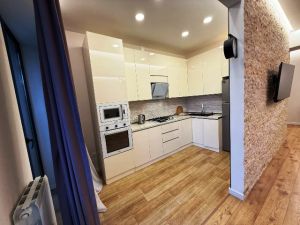 ქირავდება 3 ოთახიანი ბინა - თბილისი