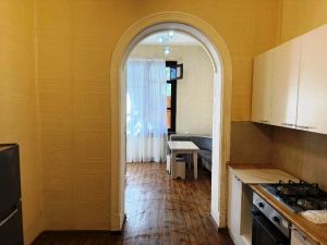 ქირავდება 4 ოთახიანი ბინა - თბილისი