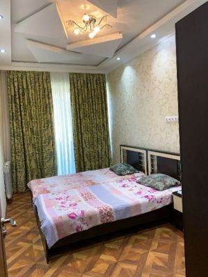 ქირავდება 3 ოთახიანი ბინა - თბილისი