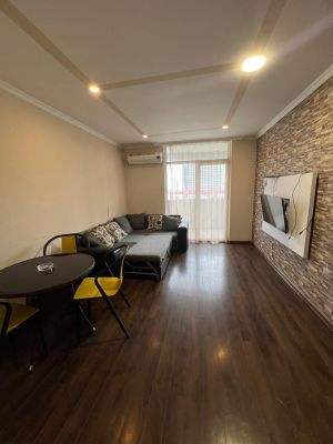 ქირავდება 2 ოთახიანი ბინა - ბათუმი