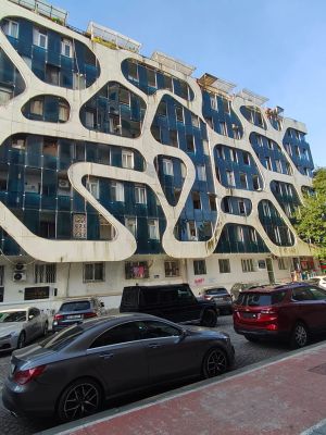 იყიდება 3 ოთახიანი ბინა - ბათუმი