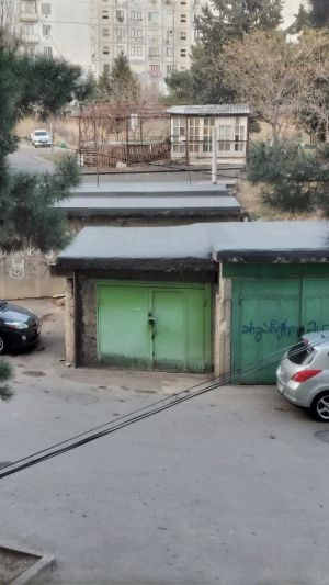 ქირავდება 20 კვმ კომერციული ფართი - თბილისი