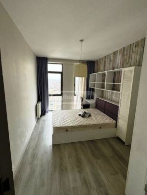 ქირავდება 4 ოთახიანი ბინა - თბილისი