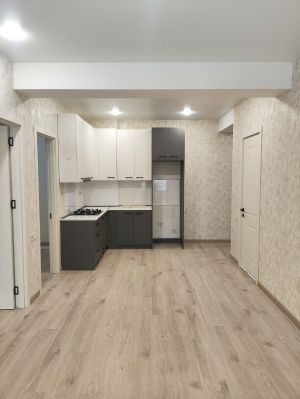 იყიდება 3 ოთახიანი ბინა - თბილისი