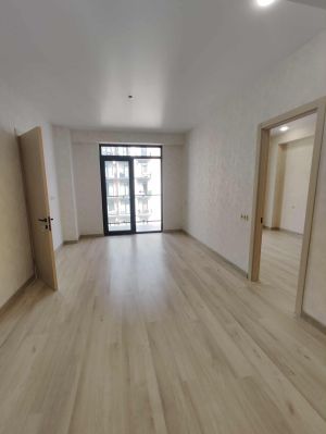 იყიდება 4 ოთახიანი ბინა - თბილისი