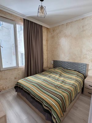 იყიდება 2 ოთახიანი ბინა - ბათუმი