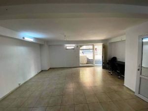 ქირავდება 35 კვმ კომერციული ფართი - თბილისი