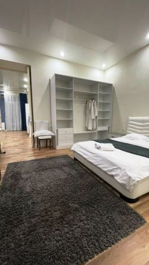 ქირავდება 3 ოთახიანი ბინა - თბილისი