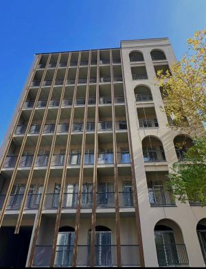 იყიდება 2 ოთახიანი ბინა - თბილისი