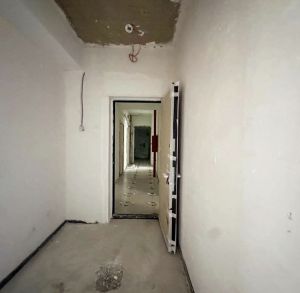 იყიდება 2 ოთახიანი ბინა - თბილისი