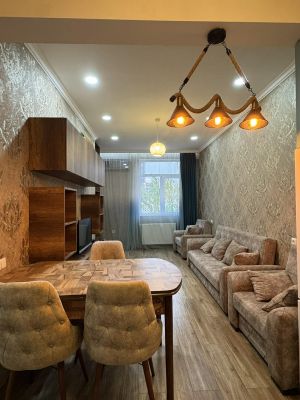 ქირავდება 2 ოთახიანი ბინა - თბილისი