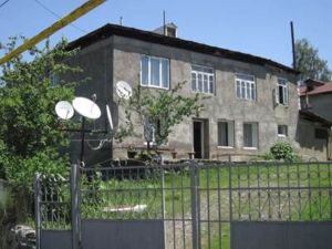 იყიდება 528 კვმ კომერციული ფართი - ბორჯომის რაიონი