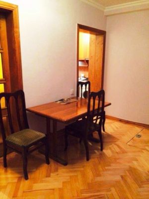 ქირავდება 2 ოთახიანი ბინა - თბილისი