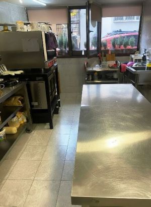 ქირავდება 55 კვმ კომერციული ფართი - თბილისი