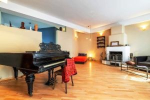 იყიდება 2 ოთახიანი ბინა - თბილისი