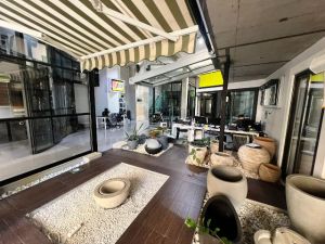 ქირავდება 350 კვმ კომერციული ფართი - თბილისი