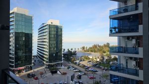 იყიდება 2 ოთახიანი ბინა - ბათუმი