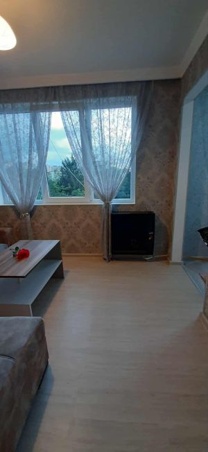 იყიდება 2 ოთახიანი ბინა - თბილისი