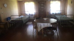 იყიდება 8 ოთახიანი სახლი - საჩხერის რაიონი