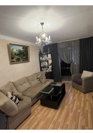 იყიდება 3 ოთახიანი ბინა - თბილისი