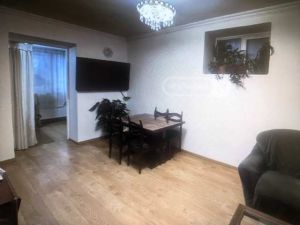 იყიდება 2 ოთახიანი ბინა - თბილისი