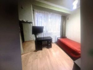 იყიდება 2 ოთახიანი ბინა - თბილისი