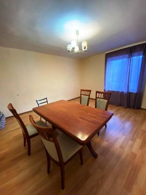 ქირავდება 2 ოთახიანი ბინა - თბილისი