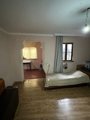 გირავდება 2 ოთახიანი სახლი - თბილისი