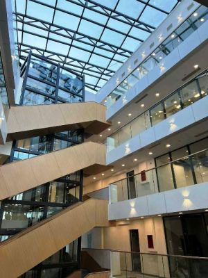 ქირავდება 542 კვმ კომერციული ფართი - თბილისი