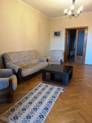 ქირავდება 3 ოთახიანი ბინა - თბილისი