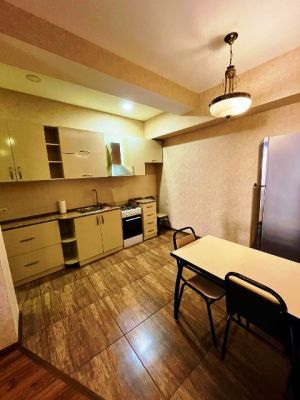 ქირავდება 3 ოთახიანი ბინა - თბილისი