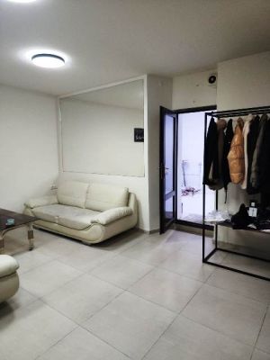 იყიდება 100 კვმ კომერციული ფართი - თბილისი