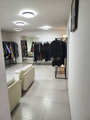 იყიდება 100 კვმ კომერციული ფართი - თბილისი